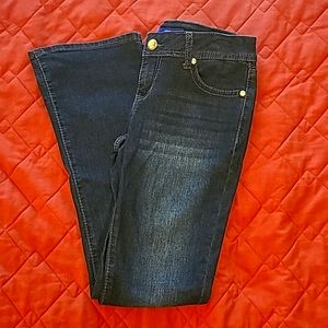 Apt 9 bootcut jeans size 6